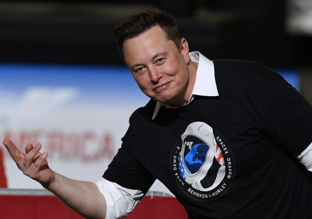 Listarea la bursă a SpaceX ar putea transforma 4.000 de angajați în milionari