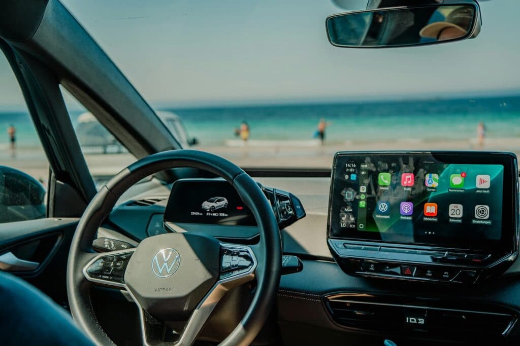 Volkswagen va renunța la 50.000 de angajați