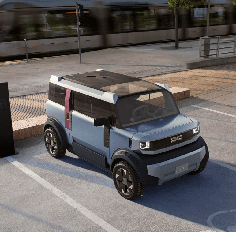 Dacia Hipster, pe străzile Parisului. Francezii au fost cuceriți: ”Cool și futurist, îmi place la nebunie!” | VIDEO