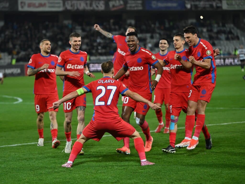 FCSB și-a găsit atacant: „Nu va mai lipsi”