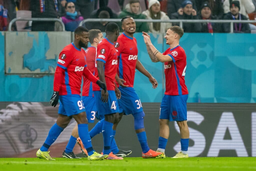 Antrenorul așteptat să semneze cu FCSB: „Am câștigat bani cu el”