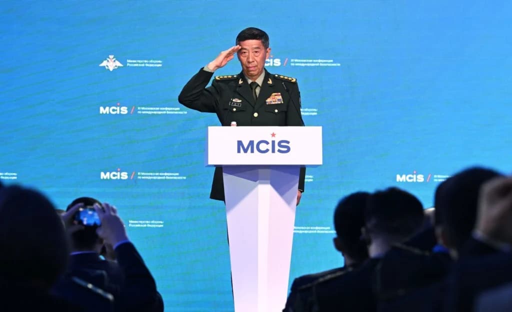 Doi foști miniștri ai apărării din China au fost condamnați la moarte cu suspendare pentru corupție