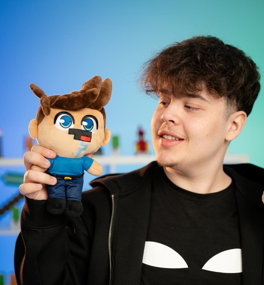 iSilent este primul YouTuber de gaming român cu show sold out la Sala Palatului