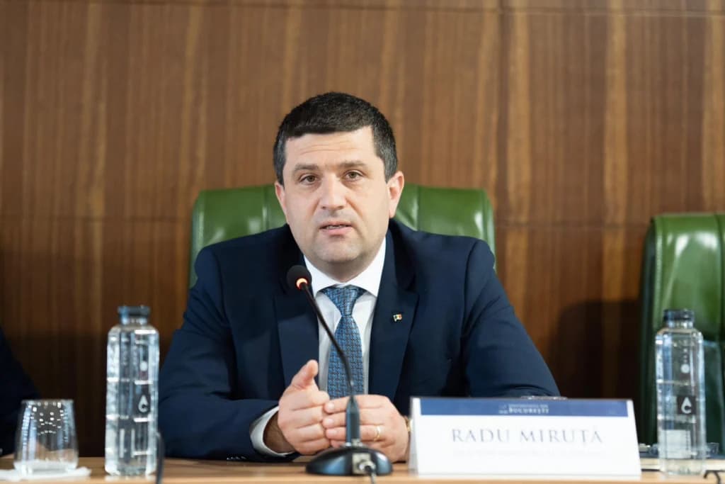 USR propune o rotație între un guvern minoritar de dreapta și un executiv monocolor PSD