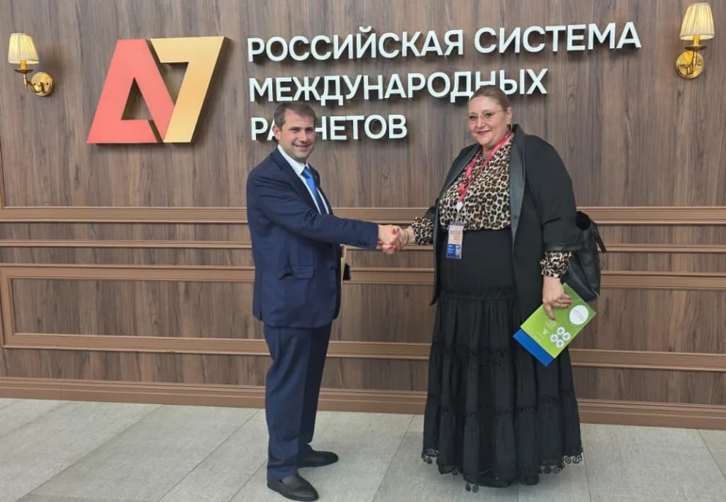 Diana Șoșoacă s-a pozat cu Ilan Șor la Sankt Petersburg. Cum a prezentat-o oligarhul fugar pro-rus