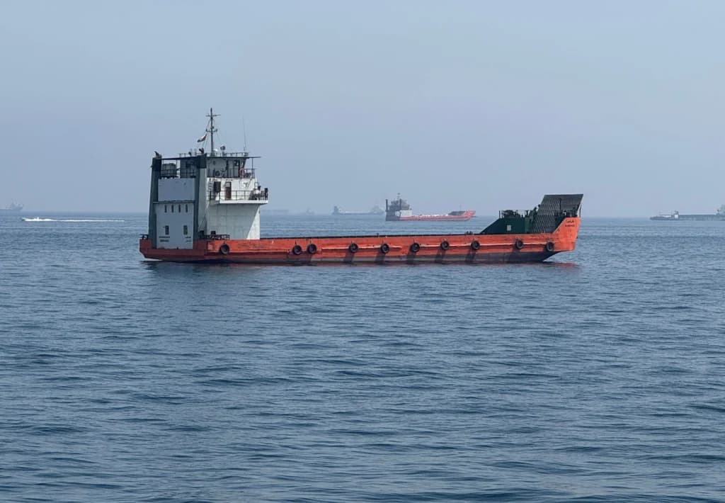 Iranul anunță că închide din nou Strâmtoarea Ormuz și acuză SUA și Israelul că au încălcat armistițiul