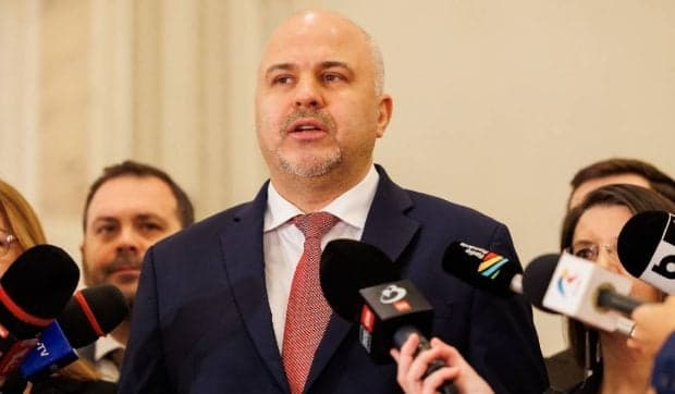 Reacții din USR după nominalizarea lui Adrian Veștea (PNL) premier. Emanuel Ungureanu: „Lucian Viziteu să reintre în cazarmă”. Mesaje pentru Veștea