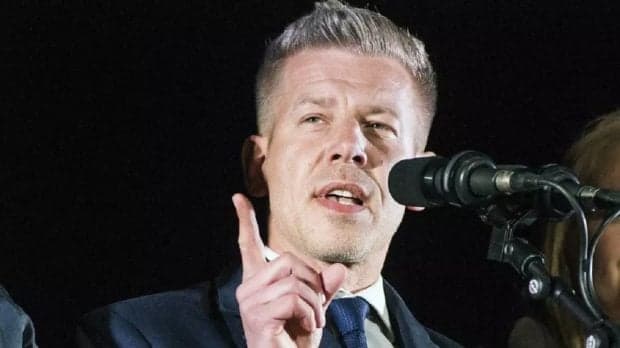 Peter Magyar nu mai acordă vize muncitorilor din trei țări non-UE, în ciuda îngrijorărilor exprimate de mediul de afaceri din Ungaria