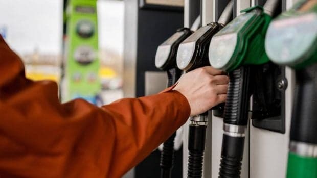 Cât costă un litru de benzină și motorină, miercuri, 3 iunie 2026, în București, Cluj-Napoca, Timișoara, Iași și Constanța