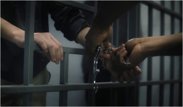 Un deținut condamnat la moarte a așteptat să fie executat de 9 ori, a mâncat „ultima masă” de 3 ori, și până la urmă a fost eliberat