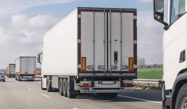 Șofer român, condamnat la 8 ani de închisoare și amendă de 1.000.000 de euro. I s-au promis 3.000 de euro ca să ducă marfă din Spania în Germania
