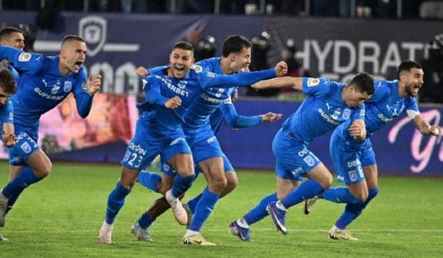 Cine transmite la TV Universitatea Craiova – „U” Cluj, meciul care poate decide campioana din Superligă. La ce oră începe
