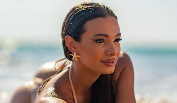 De la „Insula Iubirii” la pupitrul Observator. Andreea Crăciun este noua prezentatoare meteo de la Antena 1