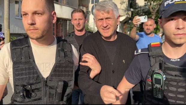 Cristian Pomohaci, reținut pentru 24 de ore într-un dosar care vizează acuzații de viol asupra unui minor și agresiune sexuală. Percheziții la locuințele sale din Târgu Mureș