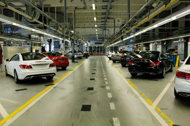 Gigantul american care produce pentru Mecedes și Porsche concediază sute de angajați din Iași și Ploiești și se mută din România