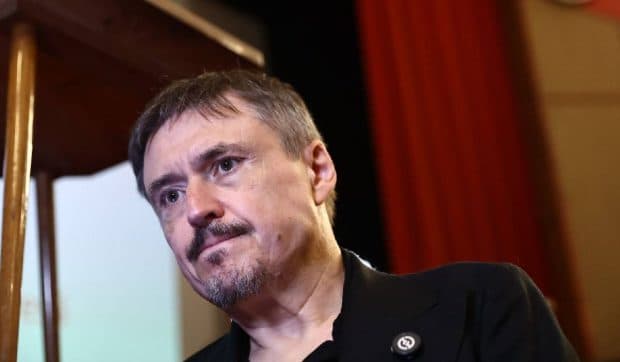 Cristian Mungiu, după al doilea Palme d’Or: „Statul datorează 130.000.000 de euro cinematografiei. Să nu investim doar în kilometri de autostradă”