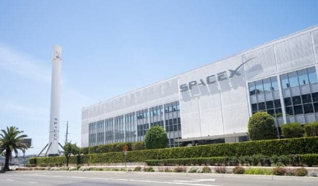 Google închiriază supercomputere SpaceX pentru 920 de milioane de dolari pe lună până în 2029