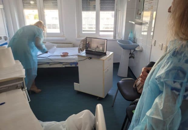 Răzvan a dat Bacalaureatul la Română de pe patul de spital, la câteva ore după ce a fost operat de apendicită