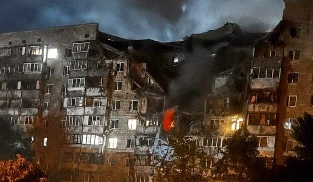Rusia a bombardat masiv Kievul pe timpul nopții. Sunt cel puțin 8 morți și zeci de răniți după atacul cu drone și rachete