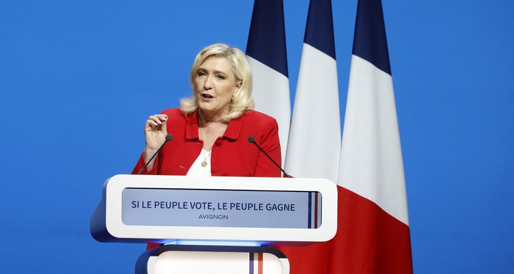Lovitură pentru extrema dreaptă în Franța. Marine Le Pen, condamnată la arest la domiciliu