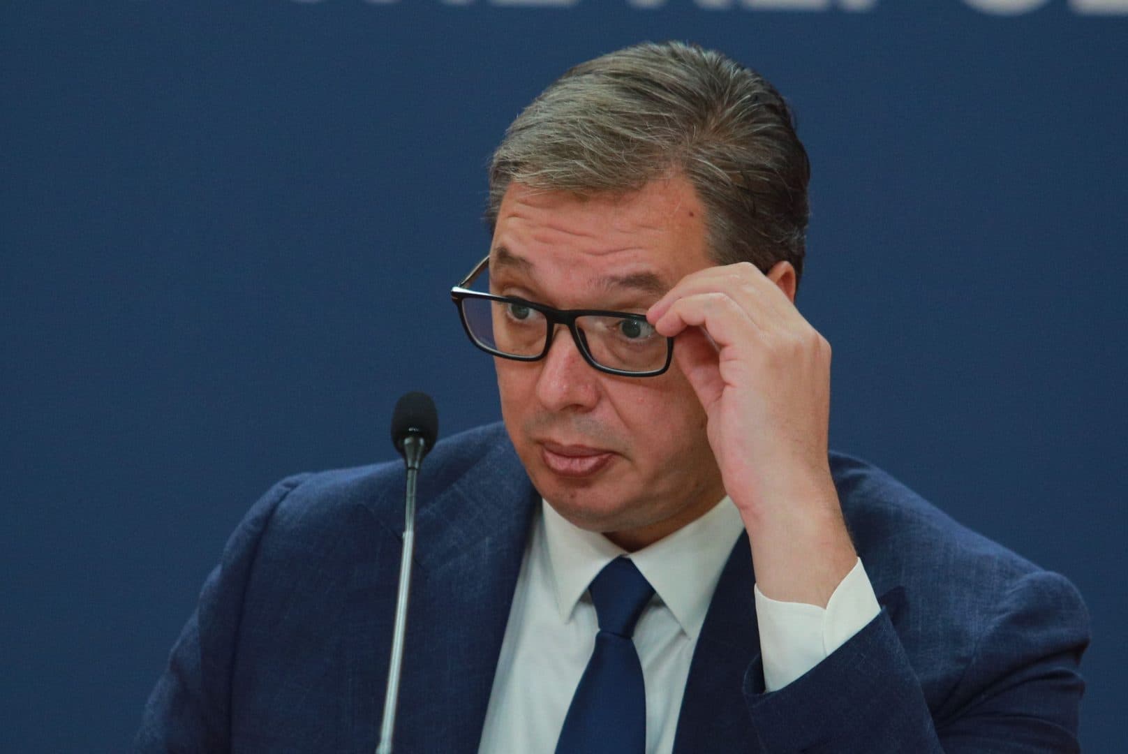 Aleksandar Vučić renunță la funcție. Ce urmează pentru Serbia după anunțul surpriză