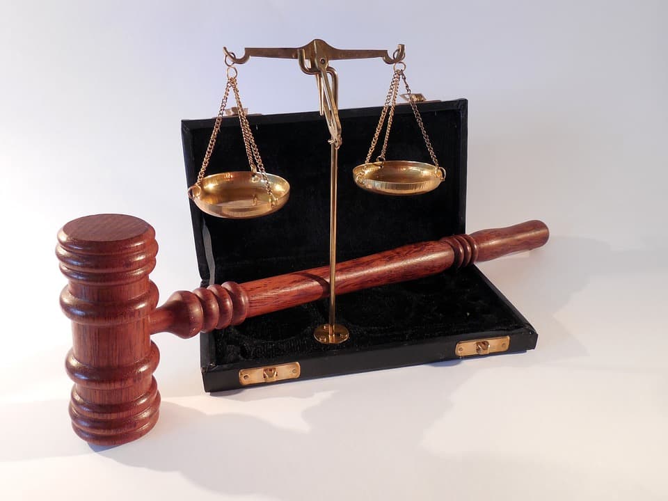 Condamnarea primită de un fost primar pentru că i-a cerut favoruri sexuale unei angajate, în schimbul unei funcții