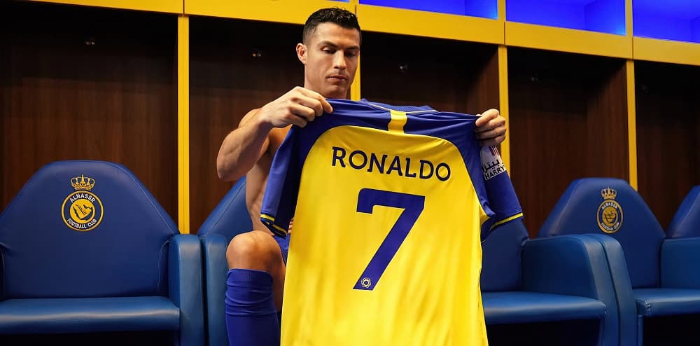 Cristiano Ronaldo s-a enervat rău când a fost întrebat despre Messi. Reacția care i-a lăsat mască pe jurnaliști (VIDEO)