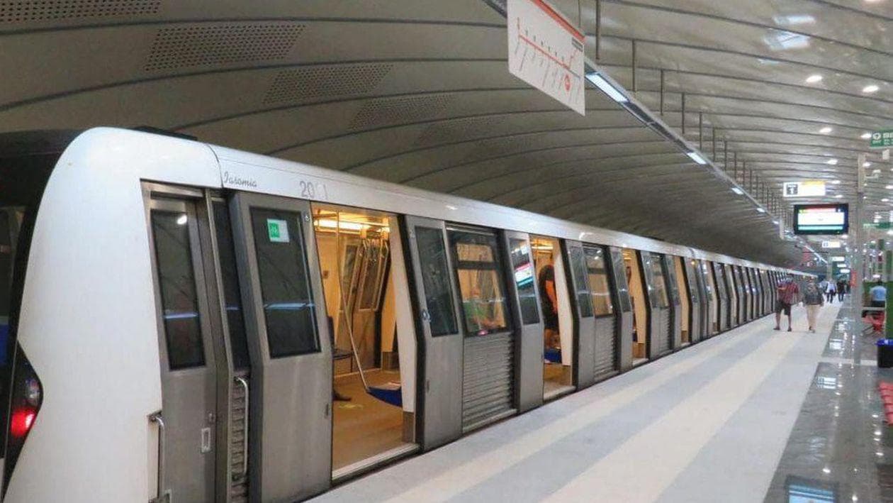 Scumpirea biletelor de metrou a fost anulată. Ce spune Radu Miruță despre verificările de la Metrorex