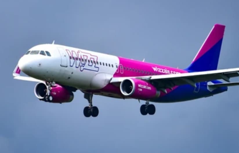 Wizz Air anulează zborurile din România. Ce rute dispar și ce opțiuni au pasagerii cu bilete cumpărate