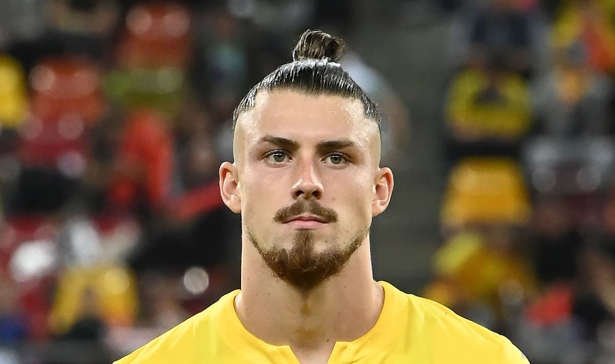 Radu Drăgușin, scădere importantă de cotă. Fundașul lui Tottenham nu mai este numărul 1 în România