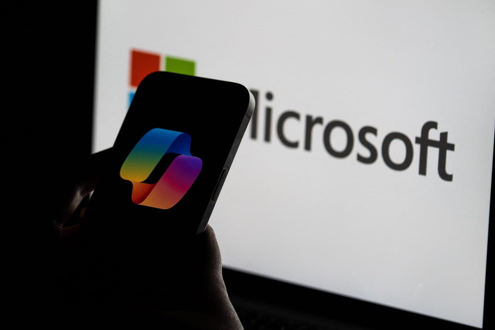 Microsoft concediază 4.800 de angajați. Divizia Xbox pierde o cincime din personal și renunță la patru studiouri