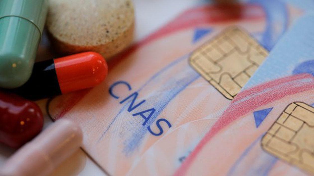 CNAS modifică temporar procedura de validare în sănătate. Când revine obligația folosirii cardului de sănătate