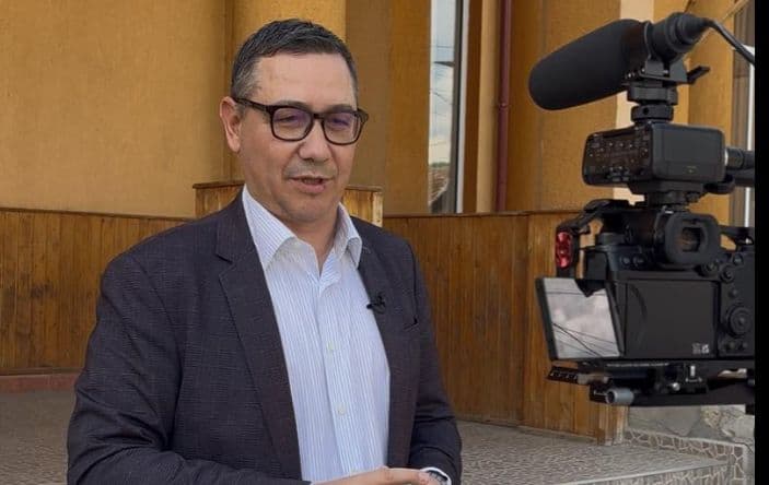 Victor Ponta rupe definitiv legăturile cu PSD și merge la UPR. Drumul complet de la șef al social-democraților la suveranism