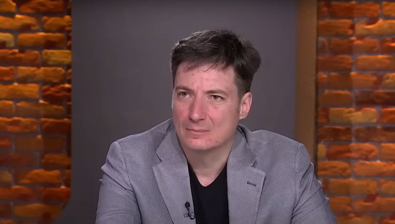 Caramitru: Intrăm în colaps financiar dacă România e retrogradată la „junk” / De ce suntem în situație de risc și cum ne putem salva