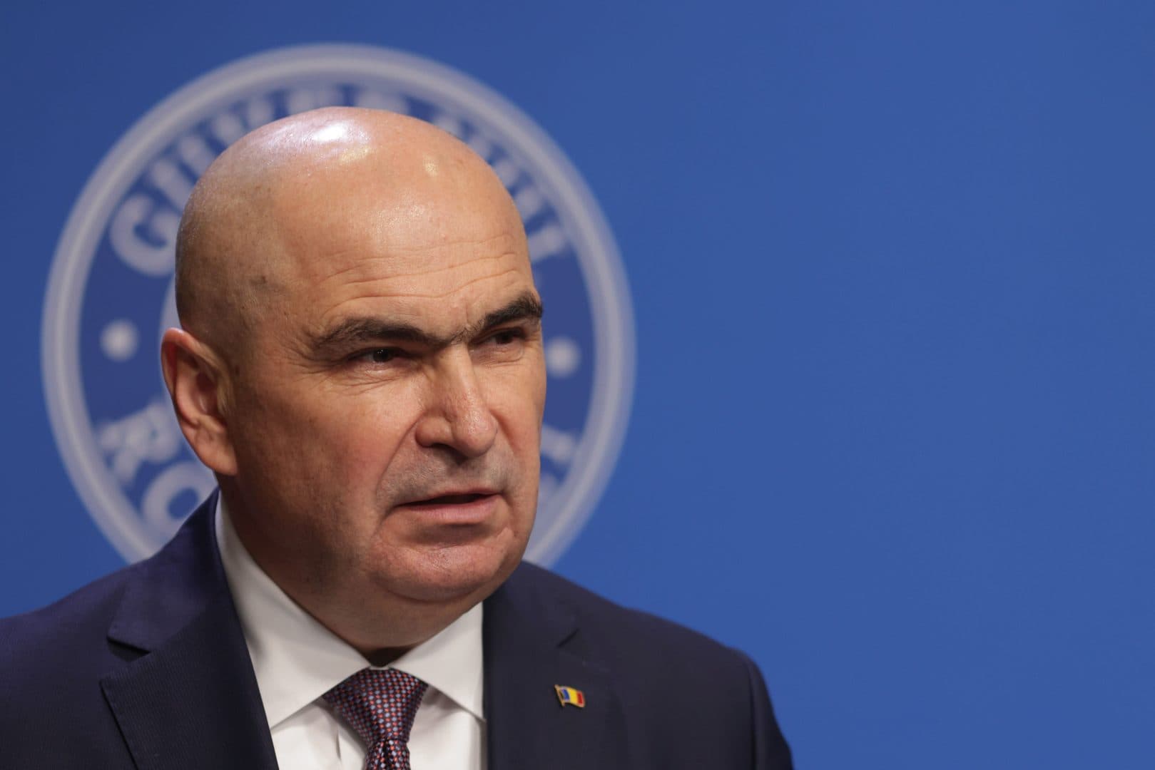 Ilie Bolojan condamnă drona căzută la Galați: „Situația este inacceptabilă” / Un contract pentru dotarea anti-dronă, anunțat în următoarele ore