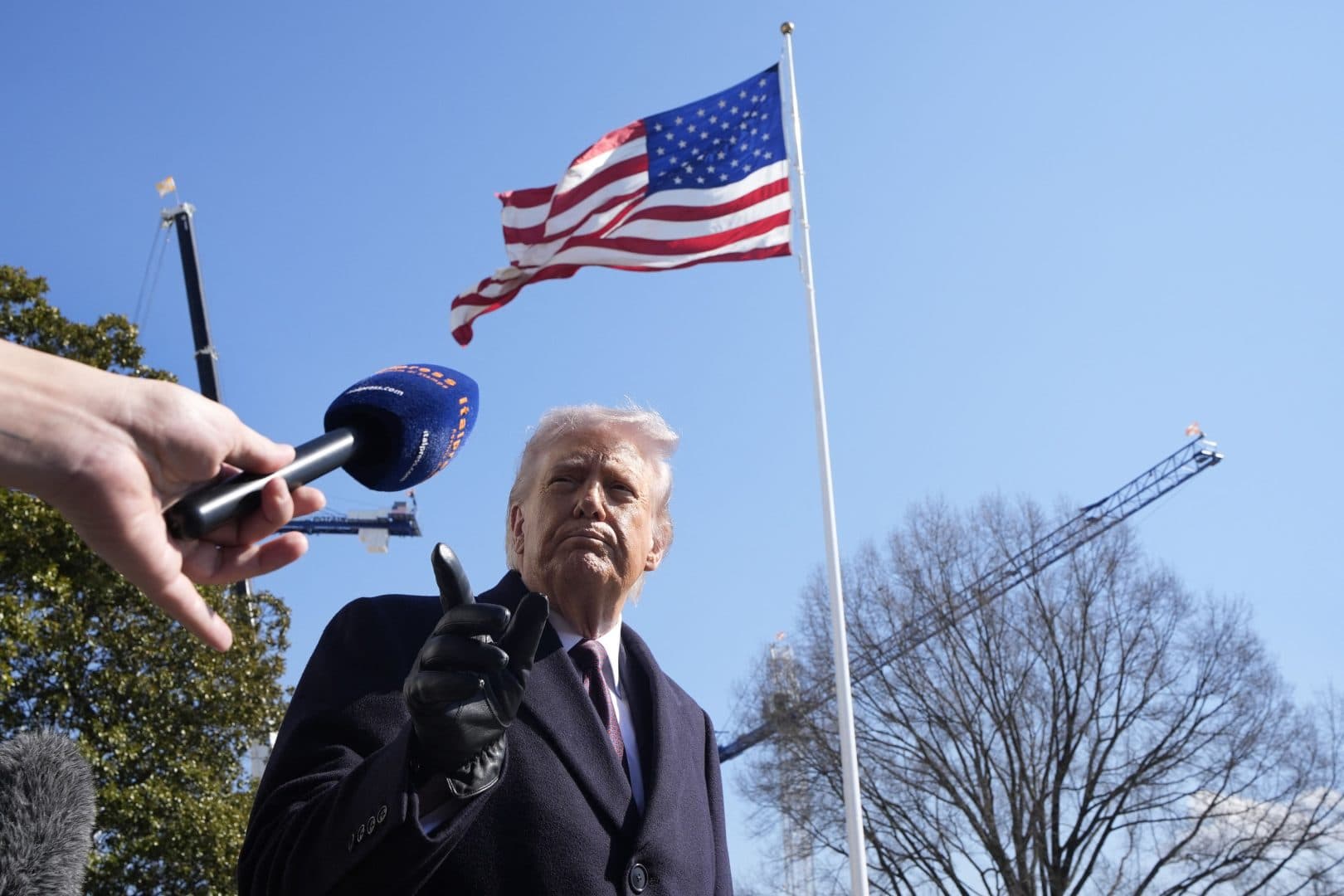 Trump spune că Iranul vrea un acord cu SUA. Președintele american critică presiunile politice de la Washington