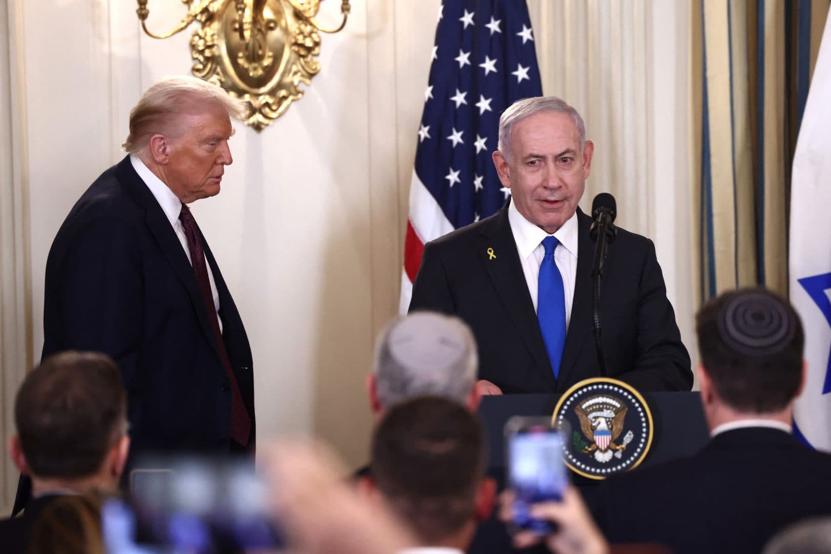 Războiul cu Iranul se complică în culise. Trump și Netanyahu nu mai par să urmărească același final