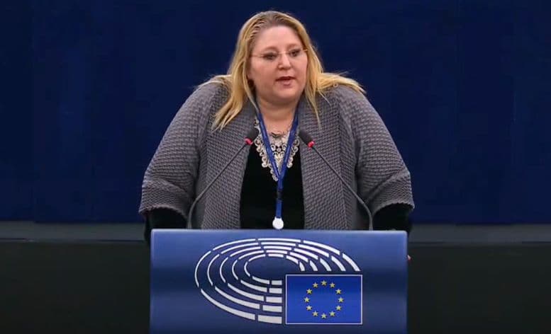 Procurorii s-au pus în mișcare în cazul Dianei Șoșoacă. Ancheta prinde viteză după ridicarea imunității