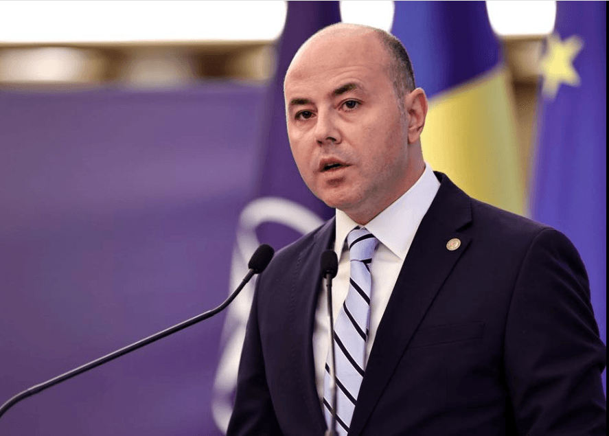 Alexandru Muraru, vicepreședinte PNL, atac dur la Grindeanu: „Autorul Ordonanței 13 și turistul din aviaonele Nordis”