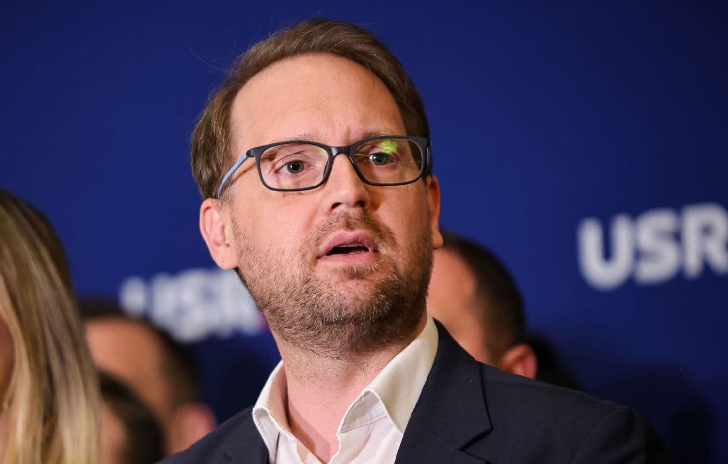 Fritz: Există o rețea extractivă, ca să mă exprim elegant, în jurul lui Veștea / E risc de scindare a PNL. Sper că există o tabără care să nu-și dorească să fie brelocul PSD