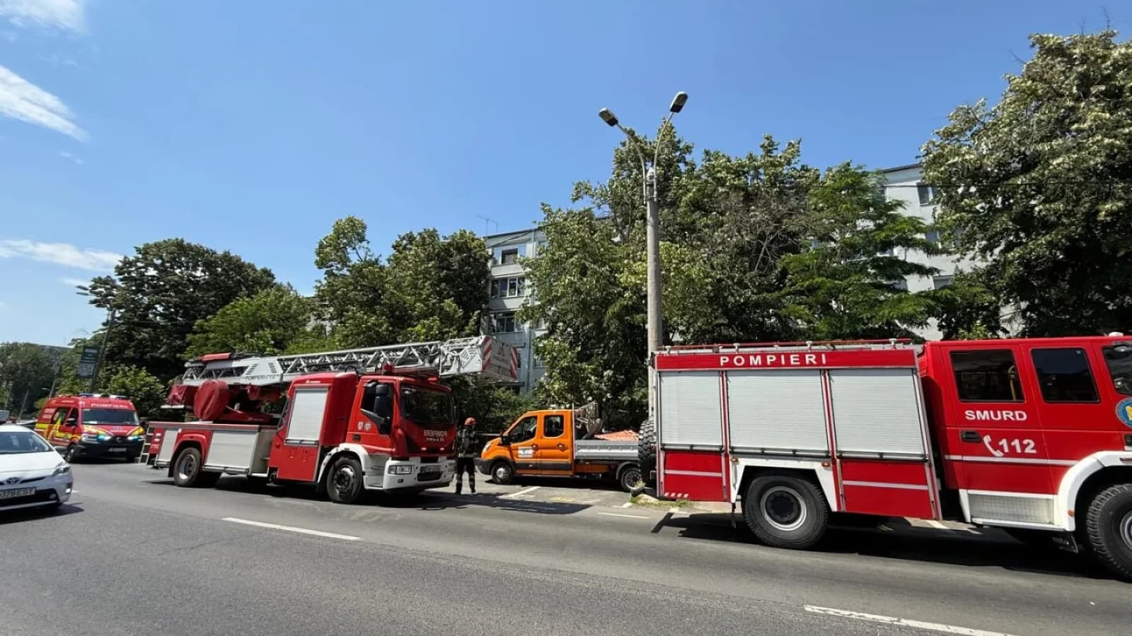 Pericol de explozie în București după o scurgere de gaze în Sectorul 3. Pompierii au evacuat șase scări de bloc (VIDEO)
