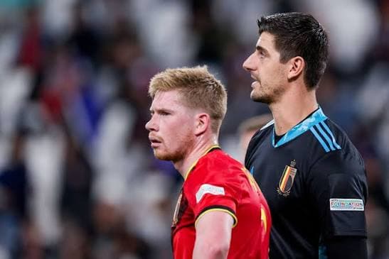 Împăcare istorică la naționala Belgiei. Courtois și De Bruyne au trecut peste scandalul care i-a urmărit 14 ani