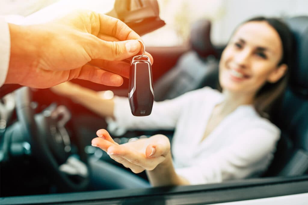 Mobilitate flexibilă în oraș: când închirierea bate proprietatea personală (P)