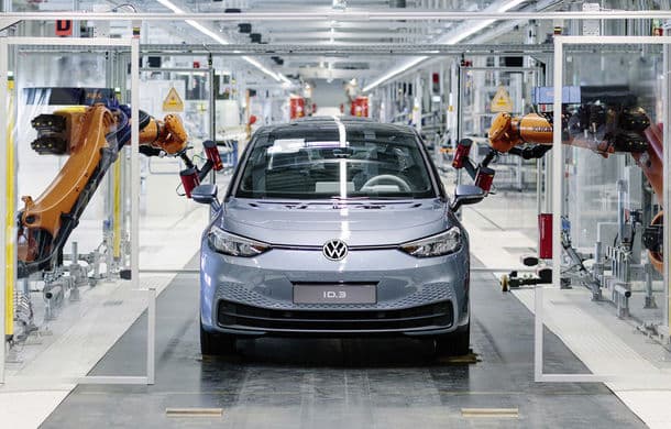Guvernul german caută soluții pentru a împiedica închiderea uzinelor Volkswagen. „Trebuie acordate subvenţii pentru a ne asigura că aceste fabrici rămân profitabile”