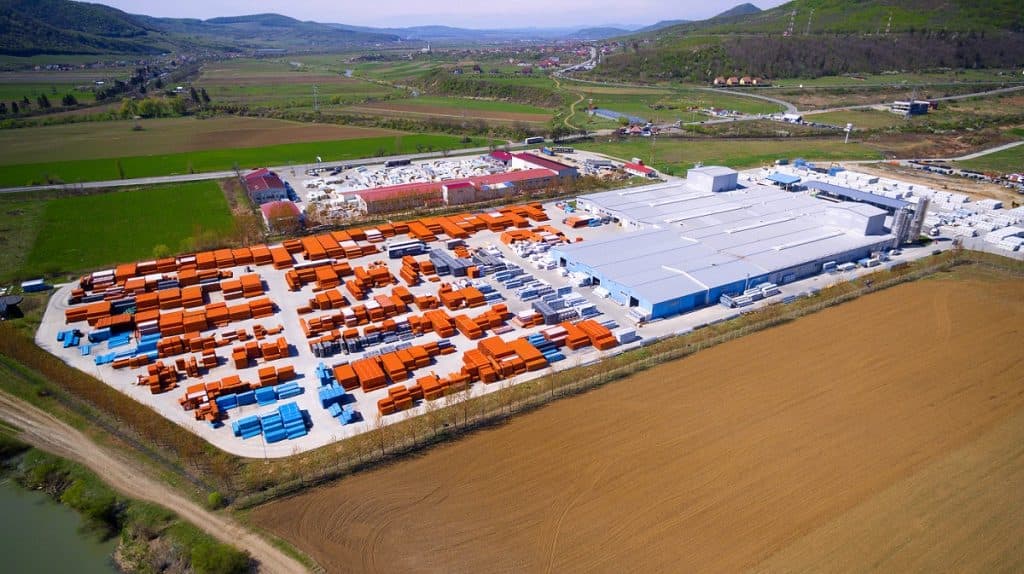 Producătorul român de materiale de construcții TeraPlast se extinde în Spania, prin achiziția unei fabrici din grupul Aliaxis cu 6,7 milioane de euro