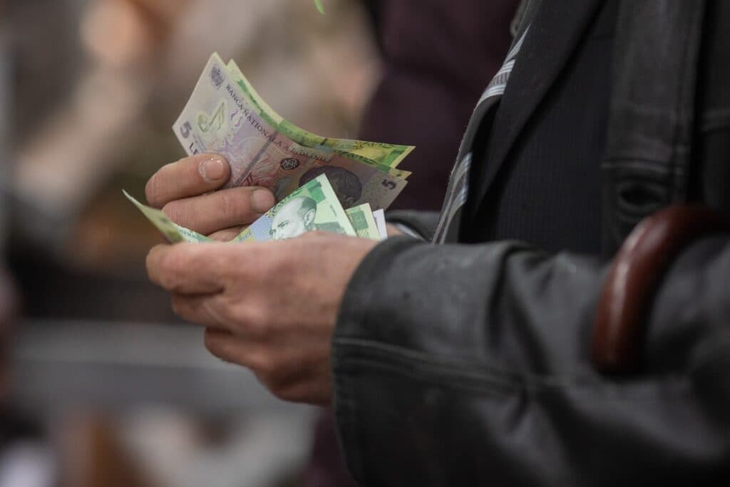 Un an de vechime la pensie va costa mai mult de la 1 iulie. Casa de Pensii: Recalculări inclusiv pentru cei care au plătit în avans