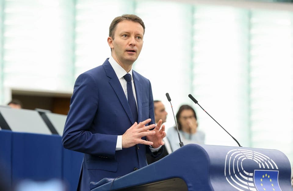 Negocieri pentru guvern: Siegfried Mureșan, propus de PNL, USR și UDMR premier. Acesta e negociatorul-șef al Parlamentului European pe bugetul multianual și absolvent de economie