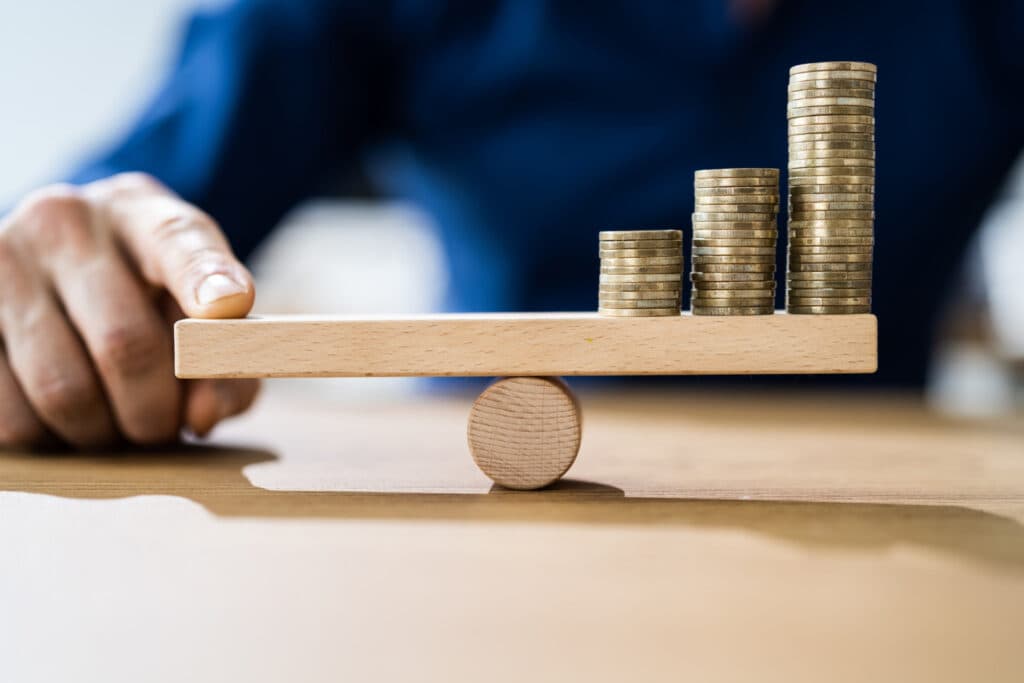Inflația ar putea încetini până la finalul anului, în condițiile menținerii consolidării fiscale, afirmă șeful ARB
