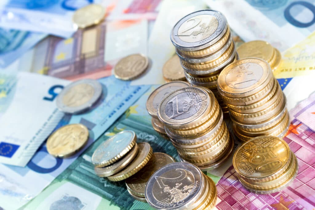 APAPR: Pilonul 2 de pensii private a generat câștiguri de 93,4 miliarde de lei în 18 ani de funcționare