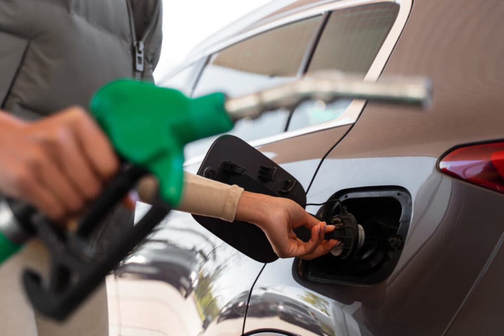 Prețurile carburanților au crescut din nou joi, 25 iunie